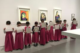 ضمن البرامج التعليمية، متاحف قطر تدعو طلاب المدارس لزيارة معرض بيكاسو-جياكوميتي بمطافئ الدوحة