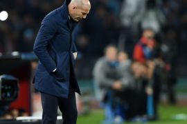 NAPLES, ITALY - MARCH 07: Real Madrids coach Zinedine Zidane reacts during the UEFA Champions League Round of 16 second leg match between SSC Napoli and Real Madrid CF at Stadio San Paolo on March 7, 2017 in Naples, Italy. (Photo by Francesco Pecoraro/Getty Images)