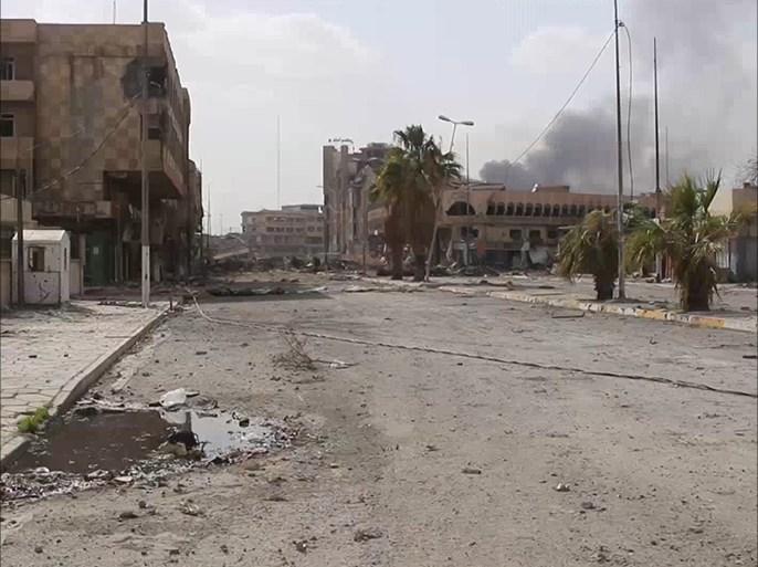 مقتل 39 مدنيا من 5 أسر بغارتين للتحالف الدولي على حيّي النبي جرجيس وباب البيض في الجانب الغربي من الموصل