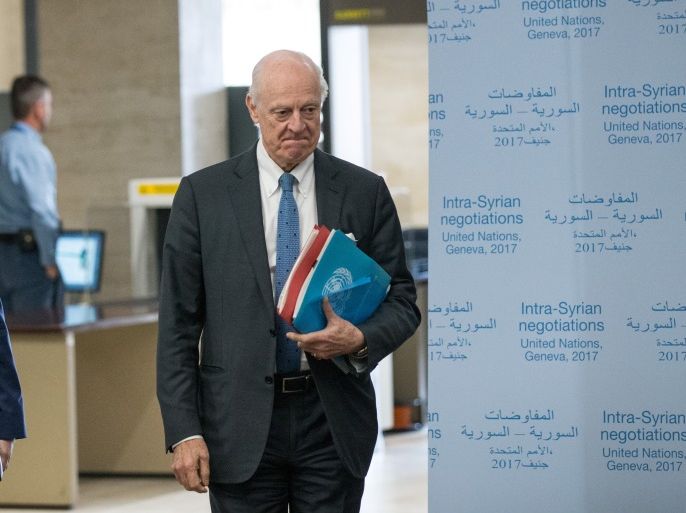 UN Special Envoy for Syria Staffan de Mistura arrives for a meeting of Intra-Syria peace talks with Syria's opposition delegation at Palais des Nations in Geneva, Switzerland, March 25, 2017. REUTERS/Xu Jinquan/Pool