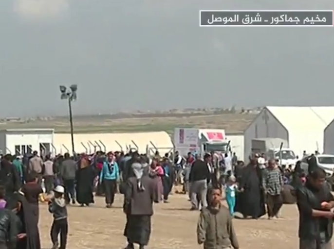 نازحون من غرب الموصل في مخيم جماكور