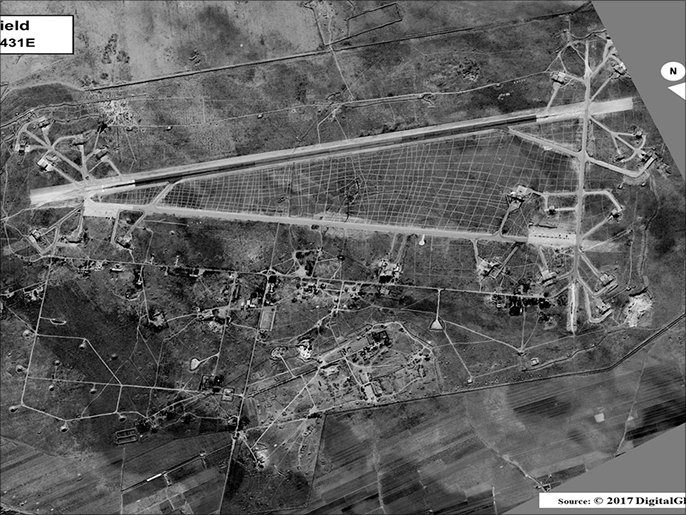 ‪من الصور الأولية للمطار السوري المستهدف كما نشرها البنتاغون‬ (ناشطون)