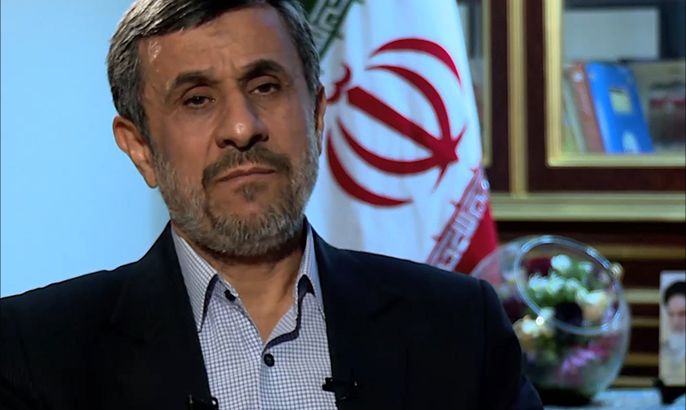 أحمدي نجاد يطالب السعودية وتركيا وإيران بتغيير سياساتها