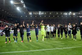 MAINZ, GERMANY - APRIL 05: The team of Leipzig celebrates after the Bundesliga match between 1. FSV Mainz 05 and RB Leipzig at Opel Arena on April 5, 2017 in Mainz, Germany. (Photo by Matthias Hangst/Bongarts/Getty Images)