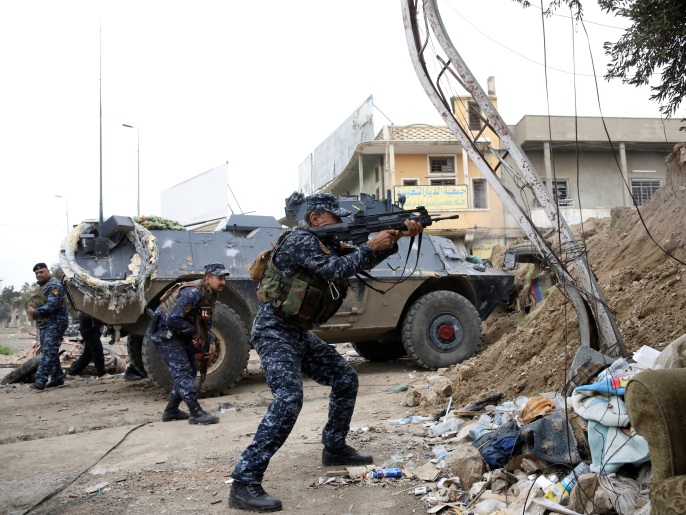 ‪القوات العراقية بدأت في فبراير/شباط الماضي عملية للسيطرة على الجانب الغربي من الموصل‬ (رويترز)