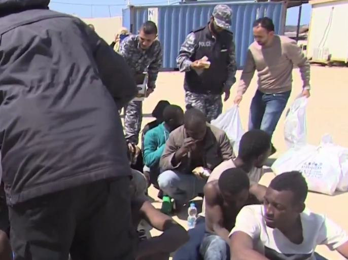 أعلنت ليبيا أن ما يقرب من مئة لاجئ فقدوا بعد أن غرق قارب كانوا على متنه في البحر المتوسط، بينما تم إنقاذ 23 لاجئا