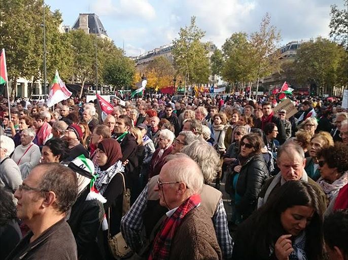 مظاهرة لمنظمة جمعية التضامن فرنسا فلسطين خاص بالجزيرة