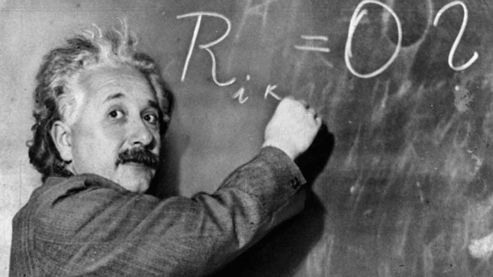 جوهر نسبية أينشتاين: كلما ارتفع استثمارنا في المسافة قلَّ استثمارنا في الزمن، والعكس صحيح