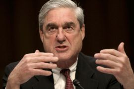 FBI Director Robert Mueller testifes at a Senate Intelligence Committee hearing on