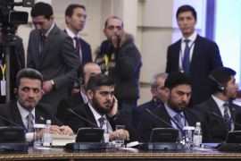 Mohammad Alloush (C), the head of the Syrian opposition delegation, attends Syria peace talks in Astana, Kazakhstan January 23, 2017. REUTERS/Mukhtar Kholdorbekov