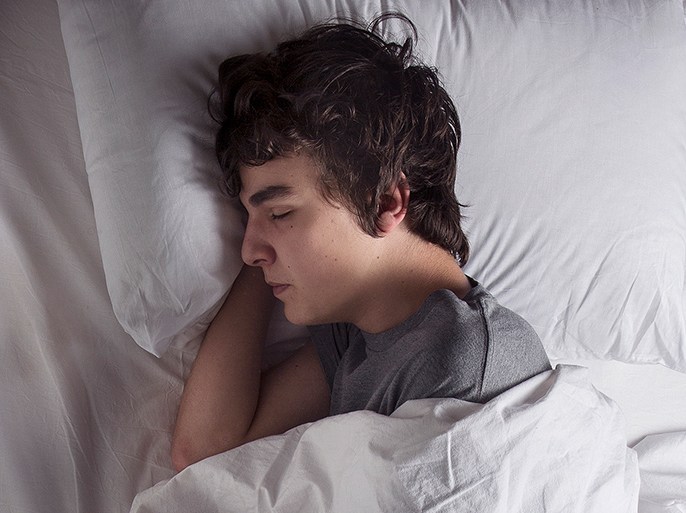 تعليم - النوم يساعدك بخمس طرق على خفض وزنك