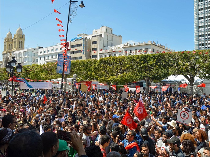 جانب من احتجاجات حملة "مانيش مسامح" المعارضة لمشروع قانون المصالحة/العاصمة تونس/أبريل/نيسان 2017