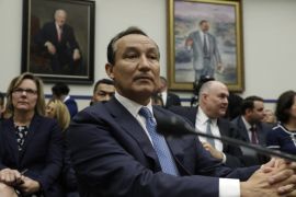 United Airlines CEO Oscar Munoz prepares to testify at a House Transportation and Infrastructure Committee hearing on