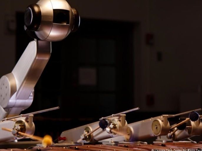 robot composes music and plays melodies