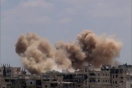 النظام وحلفاؤه يواصلون قصف درعا بمختلف الأسلحة