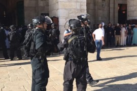 قوات خاصة إسرائيلية تقتحم المسجد الأقصى