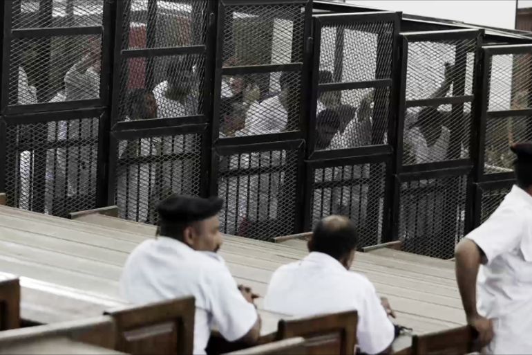 أحكام الإعدام بمصر.. ورقة تحت الطلب