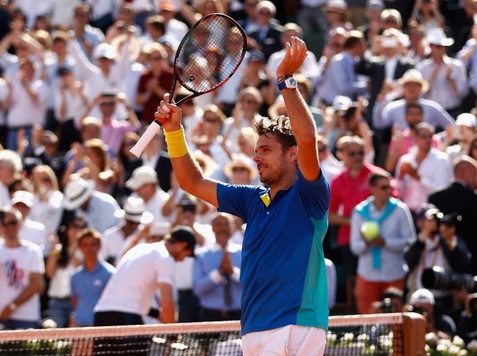 PARIS, FRANCE - JUNE 09: Stan Wawrinka of Switzerland celebrates victory following the mens singles semi-final match against Andy Murray of Great Britain on day thirteen of the 2017 French Open at Roland Garros on June 9, 2017 in Paris, France. (Photo by Adam Pretty/Getty Images)