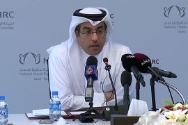 قال علي بن صميخ المري رئيس اللجنة الوطنية لحقوق الإنسان في قطر، إن القوانين الدولية لا تجيز تسليم أشخاص إلى دول يـُعتقد انهم سيتعرضون فيها للتعذيب أو محاكمات غير عادلة، فكيف بشخصيات من المعارضة السياسية