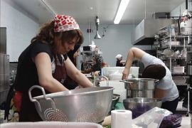 هذا الصباح: تحضير الطعام للاجئين الجدد في كندا