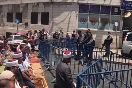 صلاة الجمعة التي أقيمت عند باب الساهرة في القدس