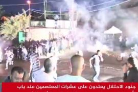 قمعت قوات الاحتلال الإسرائيلي عشرات المعتصمين عند باب الأسباط في القدس المحتلة