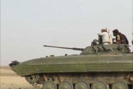 مراسل الجزيرة: اشتباكات مسلحة بين الجيش الوطني ومليشيا الحوثي وقوات صالح في شمال مديرية صرواح بمأرب