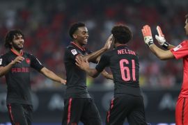 SHANGHAI, CHINA - JULY 19: Team of Arsenal FC celebrates after win the 2017 International Champions Cup football match between FC Bayern and Arsenal FC at Shanghai Stadium on July 19, 2017 in Shanghai, China. (Photo by Lintao Zhang/Getty Images)