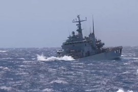 االبرلمان الإيطالي يفوض السلطات البحرية في مساعدة خفر السواحل الليبي من تدفق المهاجرين للبحر المتوسط