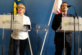 Sweden's Foreign Minister Margot Wallstrom (L) and Qatar's Foreign Minister Mohammed bin Abdulrahman Al-Thani attend a news conference in Stockholm, Sweden August 17, 2017. REUTERS/Anna Ringstrom