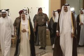 الدبلوماسية الكويتية تسعى لتطويق الأزمة الخليجية