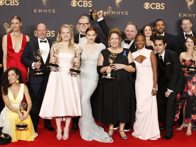 69th Primetime Emmy Awards – Photo Room – Los Angeles, California, U.S., 17/09/2017 - The Handmaid's Tale cast and crew pose with their Emmys. REUTERS/Lucy Nicholson