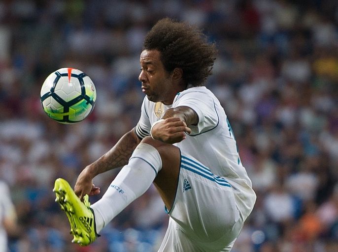 MADRID, SPAIN - AUGUST 27: Marcelo of Real Madrid CF controls the ball during the La Liga match between Real Madrid CF and Valencia CF at Estadio Santiago Bernabeu on August 27, 2017 in Madrid, Spain . (Photo by Denis Doyle/Getty Images)