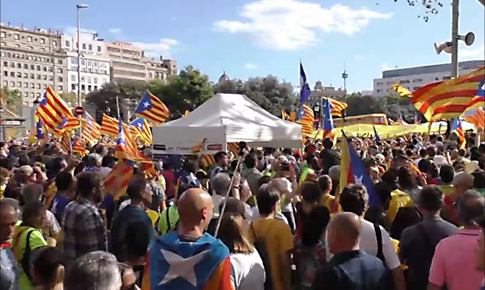 مظاهرة للتيار القومي الكتالوني تأييدا للانفصال عن إسبانيا