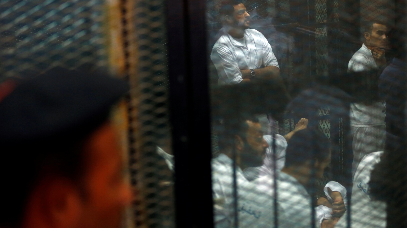  المنظمة الحقوقية قالت إن جرائم التعذيب داخل سجون مصر قد ترقى إلى جرائم ضد الإنسانية (رويترز)