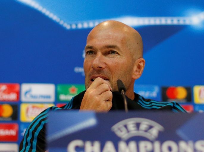 Soccer Football - Real Madrid Press Conference - Madrid, Spain - September 12, 2017 Real Madrid coach Zinedine Zidane during the press conference REUTERS/Paul Hanna