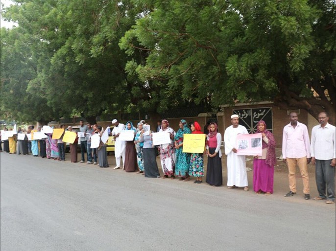 جانب من مطالبات سابقة لإطلاق سراح المعتقلين في السودان ... الجزيرة نت