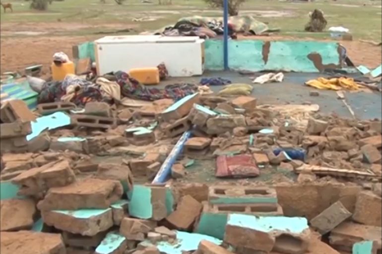 مصرع 15 شخصا وإصابة 41 وتشريد مئات بسبب عواصف وأمطار ضربت مناطق وسط وجنوبي موريتانيا