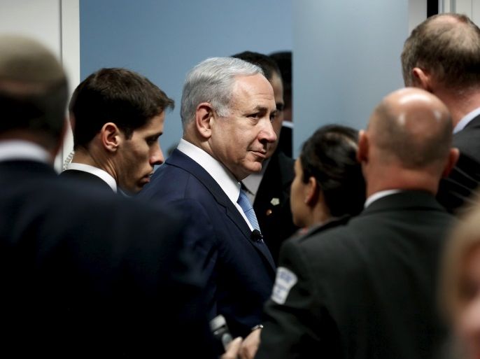 Israel's Prime Minister Benjamin Netanyahu departs after participating in a forum hosted by the Center for American Progress in Washington November 10, 2015. Israeli Prime Minister Benjamin Netanyahu assured U.S. President Barack Obama on Monday that he remained committed to a two-state solution to the Israeli-Palestinian conflict as they sought to mend ties strained by acrimony over Middle East diplomacy and Iran. REUTERS/Jonathan Ernst