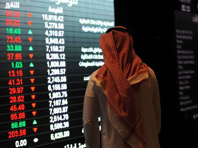 A Saudi investor monitors the stock exchange at the Saudi Stock Exchange, or Tadawul, on December 14, 2016 in the capital Riyadh. / AFP PHOTO / FAYEZ NURELDINE (Photo credit should read FAYEZ NURELDINE/AFP/Getty Images)