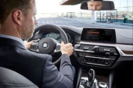 تعمل شركات السيارات العالمية حاليا على حماية الخصوصية والحفاظ على بيانات العملاء إلى جانب ضمان السلامة المرورية والتشغيلية للسيارة (الألمانية)
