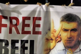 مظاهرة سابقة في البحرين للمطالبة بالإفراج عن الحقوقي البحريني نبيل رجب