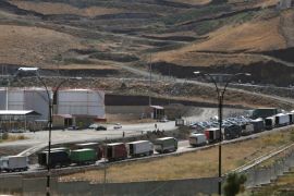 Trucks are seen at Haj Omran border, on the border between Iran and Kurdistan, Iraq October 14, 2017. Picture taken October 14, 2017. REUTERS/Azad Lashkari