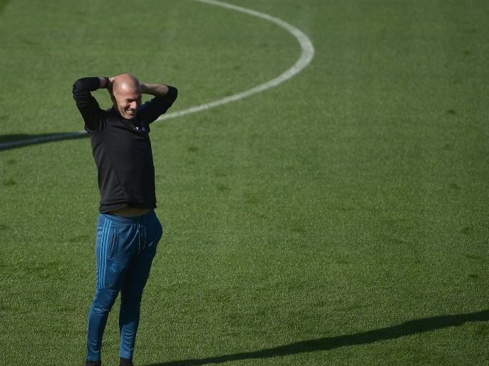 Real Madrid's French coach Zinedine Zidane attends a training session at Valdebebas Sport City in Madrid on October 16, 2017 on the eve of a Champions' League football match against Tottenham. / AFP PHOTO / PIERRE-PHILIPPE MARCOU (Photo credit should read PIERRE-PHILIPPE MARCOU/AFP/Getty Images)