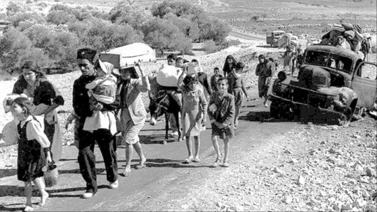 لاجئون فلسطينيون هجروا من أراضيهم عام 1948 (مواقع التواصل)