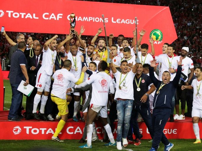 Soccer Football - CAF Champions League - Final - Wydad Casablanca vs Al Ahly Egypt at Mohammed V Stadium, Casablanca, Morocco - November 4, 2017 Wydad Casablanca celebrates winning the CAF Champions League Final. REUTERS/Youssef Boudlal