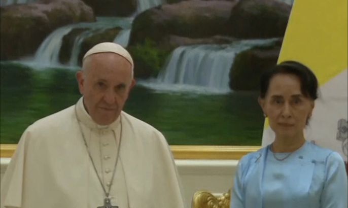 البابا يحث ميانمار على احترام مختلف الجماعات العرقية