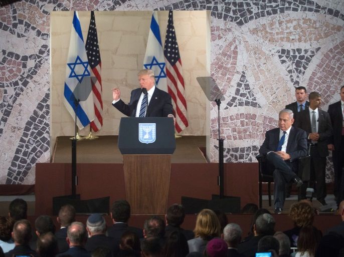 JERUSALEM, ISRAEL - MAY 23: (ISRAEL OUT) US President Donald Trump (L) and Israel's Prime Minister Benjamin Netanyahu delivering a speech during a visit to the Israel Museum on May 23, 2017 in Jerusalem, Israel. U.S. President Donald Trump spend his second and final day visited Mahmoud Abbas in Bethlehem, then visit the Yad Vashem Holocaust memorial and delivering an address at the Israel Museum, both in Jerusalem, before departing for the Vatican. (Photo by Lior Mizrahi/Getty Images)