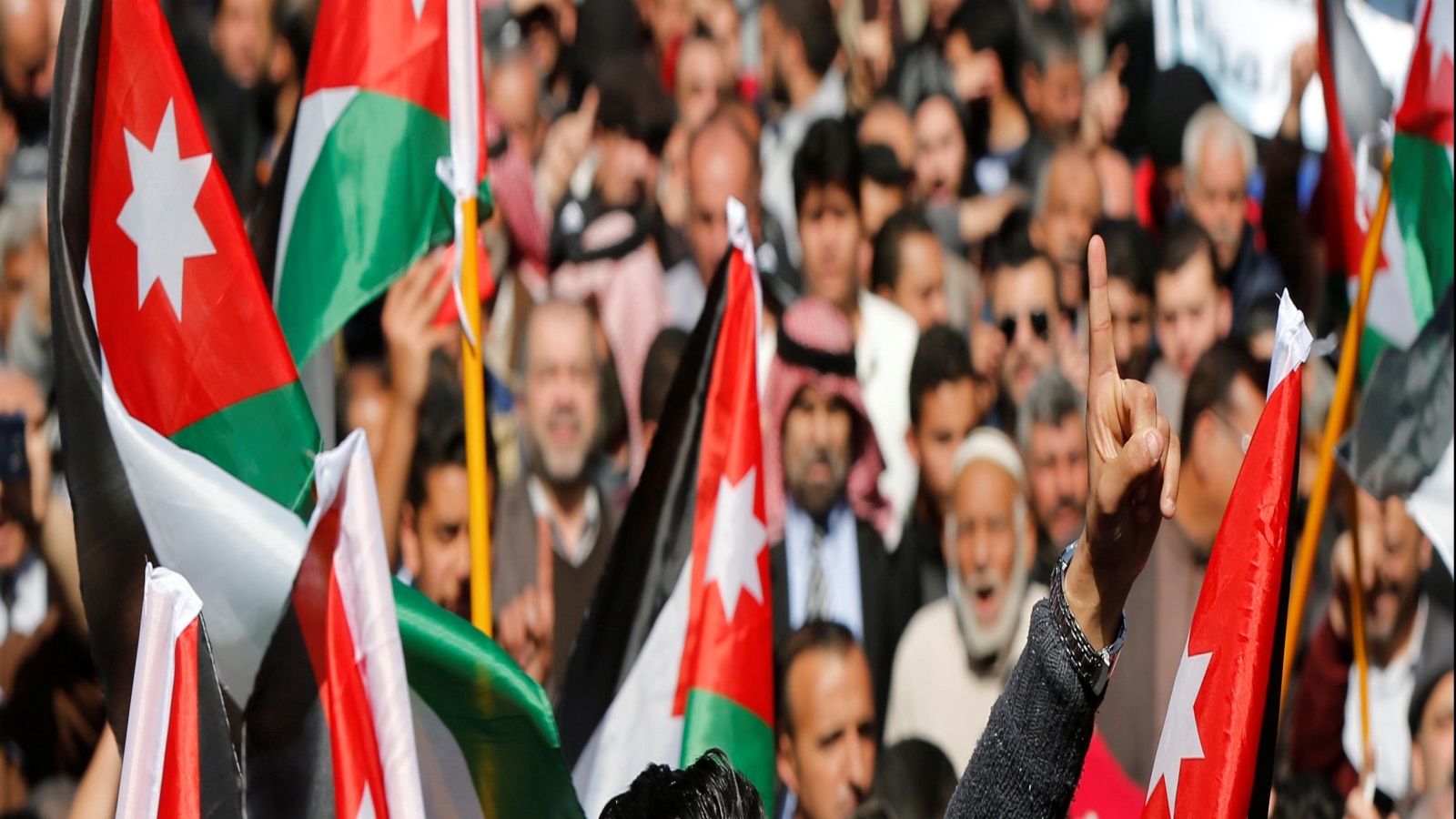 مناطق مختلفة من الأردن شهدت مظاهرات حاشدة تنديدا بخطوة ترمب بشأن القدس (رويترز)