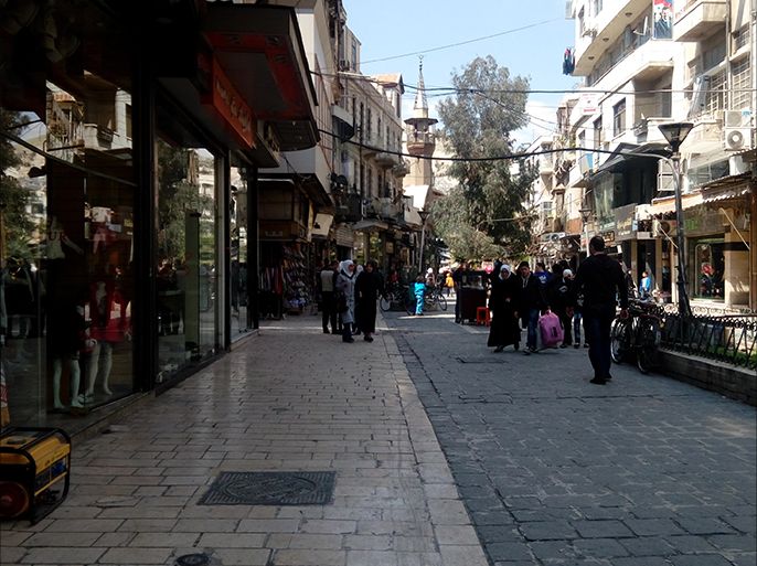 من أحد أسواق العاصمة دمشق